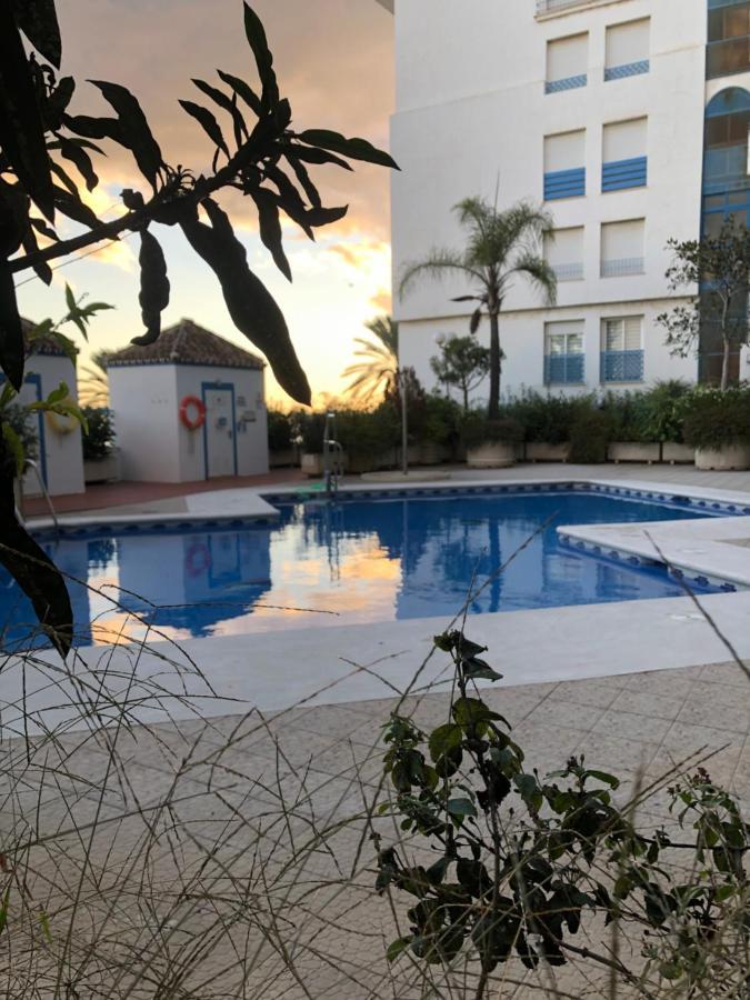 Marina Apartment Beach Estepona Exterior foto